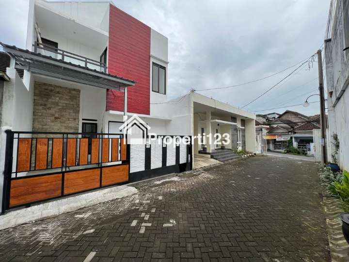 Rumah Kost  Eksklusif 14 KT Merjosari Malang - 2