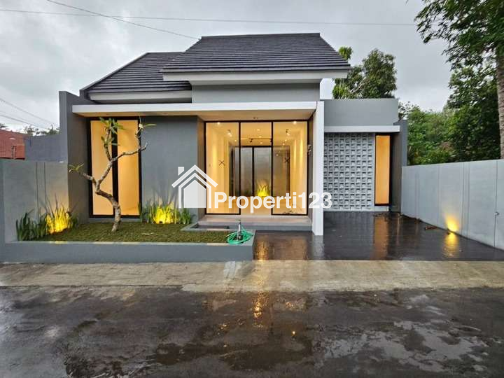 1 UNIT, RUMAH CANTIK DEKAT RS GRAMEDIKA DI NGAGLIK - 2