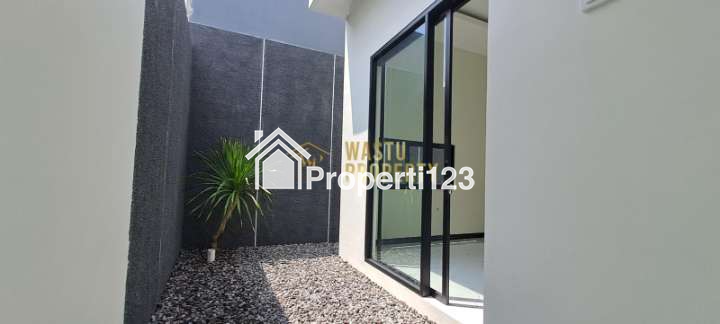 RUMAH DESAIN MEWAH, TANAH LUAS DI NGAGLIK, SLEMAN - 9