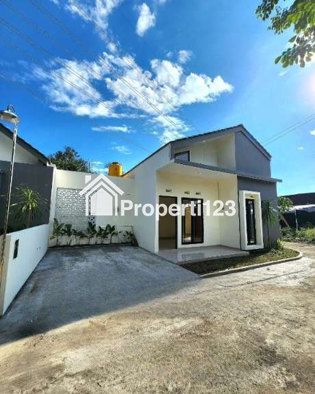 RUMAH 500 JUTAAN, DEKAT JALAN KALIURANG KM 10 - 2