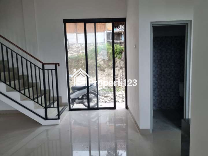 RUMAH MODERN TERBARU DI SLEMAN JOGJA - 6