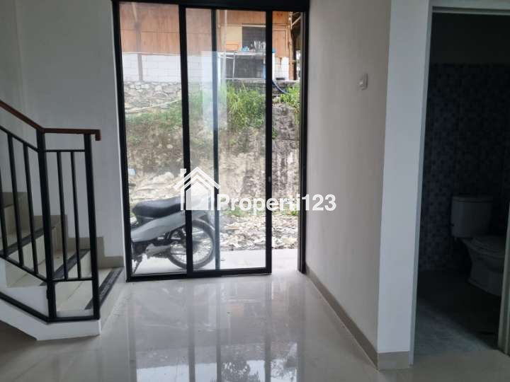 RUMAH MODERN TERBARU DI SLEMAN JOGJA - 10