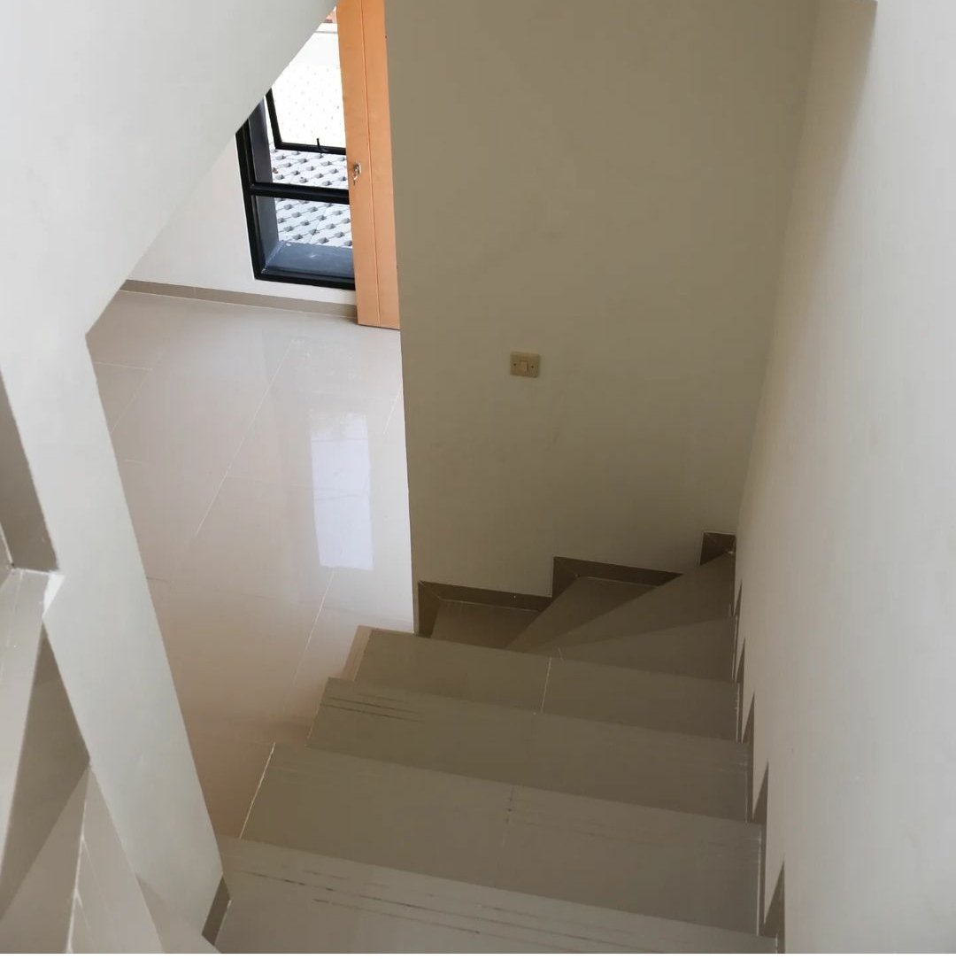 Rumah Mungil menyenangkan 2 Lantai @parung cicilan 3 Juta'an 10 menit Mall The Park Sawangan - 5