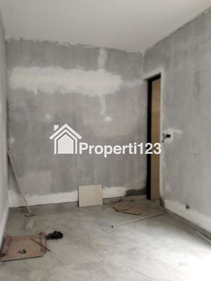 Perumahan Nirwana Eksekutif Rungkut Surabaya Timur - Rumah Baru Gress (On Progress Finishing) - 2