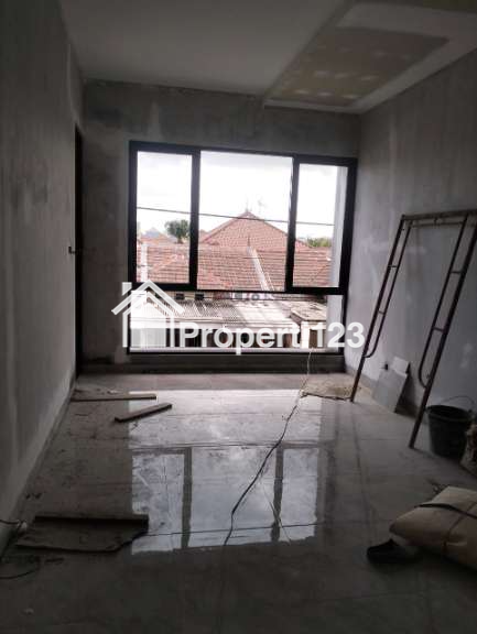 Perumahan Nirwana Eksekutif Rungkut Surabaya Timur - Rumah Baru Gress (On Progress Finishing) - 3