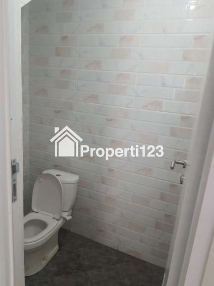 Rumah sangat strategis di Jl Raya Hankam Jatiwarna Bekasi - 3