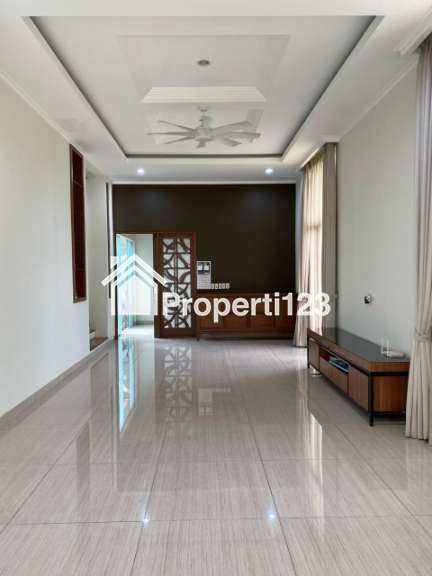 Disewakan Rumah Cantik di Foresta, BSD - 2