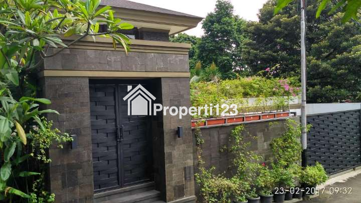 Dijual Rumah lokasi Premium Kompeks Lemigas, Permata Hijau Jakarta Selatan - 8