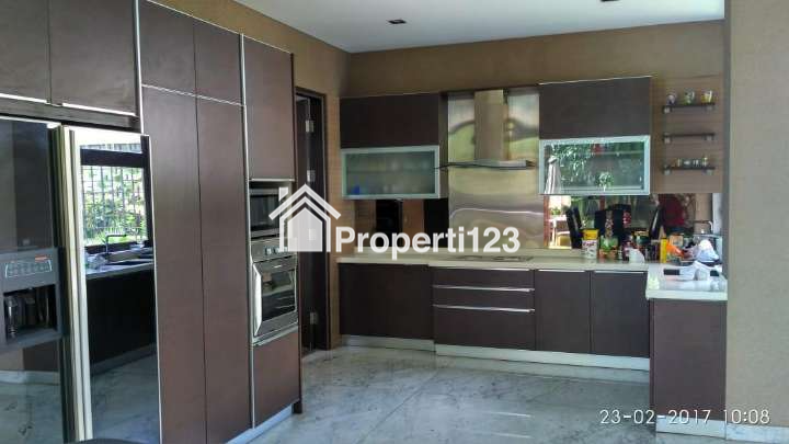 Dijual Rumah lokasi Premium Kompeks Lemigas, Permata Hijau Jakarta Selatan - 9