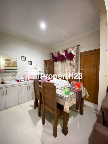 Dijual Rumah Mewah Istimewa Strategis Siap Huni di Deltasari Indah Waru Sidoarjo - 14