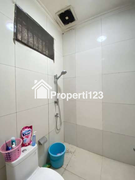 Dijual Rumah Mewah Istimewa Strategis Siap Huni di Deltasari Indah Waru Sidoarjo - 12