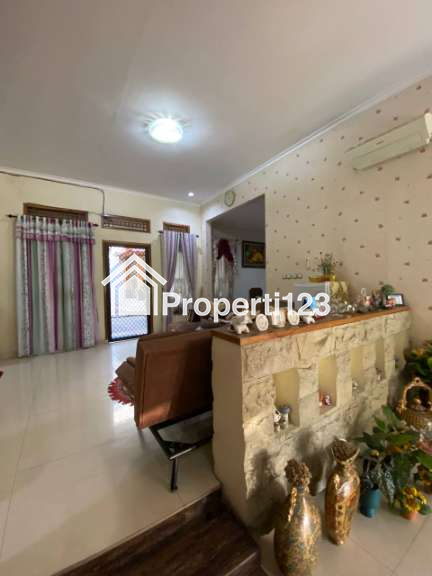 Dijual Rumah Mewah Istimewa Strategis Siap Huni di Deltasari Indah Waru Sidoarjo - 8