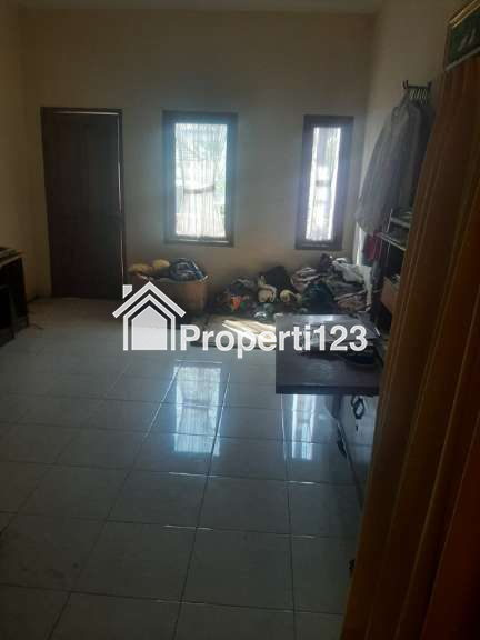 Rumah 2 lantai Siap Huni Lokasi Gayungsari Surabaya Selatan - 3