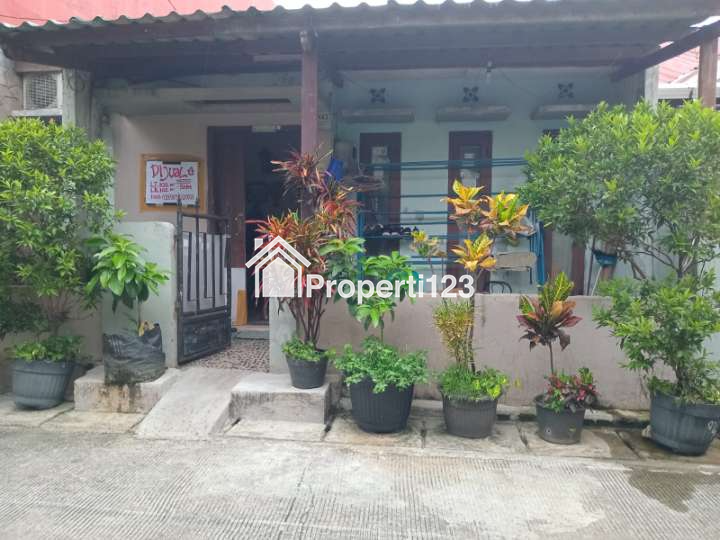 Dijual Rumah, Strategis dan Asri - 1