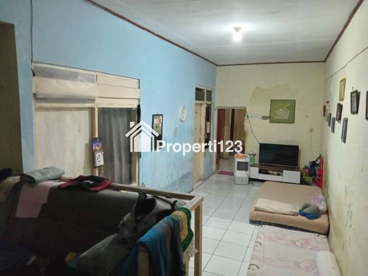 Dijual Rumah, Strategis dan Asri - 4