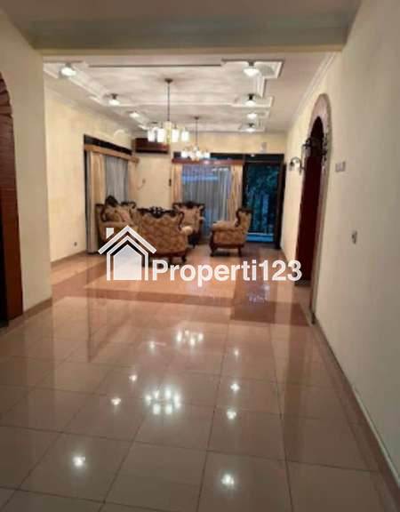 RUMAH TEBET HARGA NJOP LOKASI HOOK AKSES MOBIL SIAP HUNI - 7