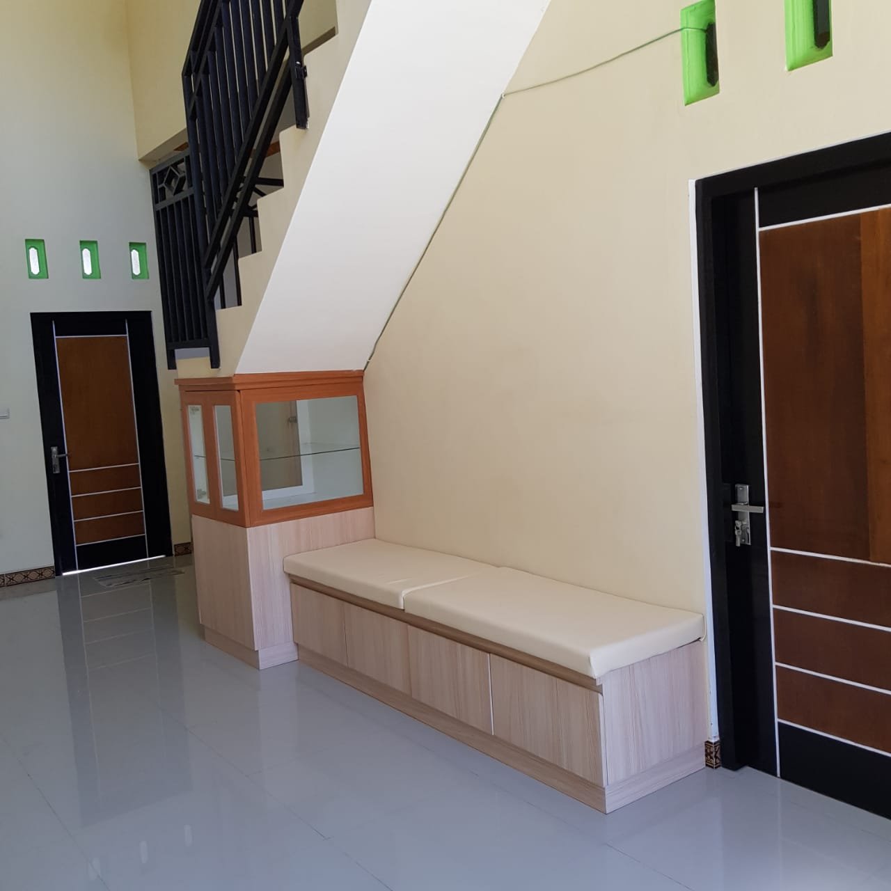 Dijual Cepat BU, Rumah 2 Lantai di , Argomulyo, Salatiga,Jawa Tengah - 11