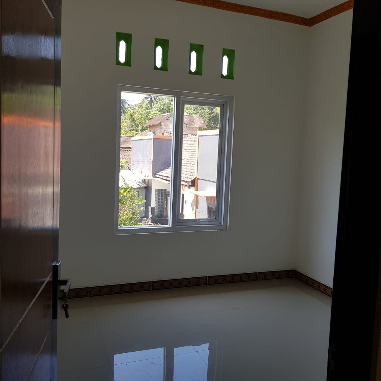 Dijual Cepat BU, Rumah 2 Lantai di , Argomulyo, Salatiga,Jawa Tengah - 7