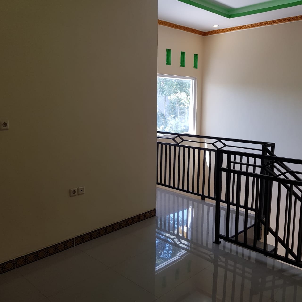 Dijual Cepat BU, Rumah 2 Lantai di , Argomulyo, Salatiga,Jawa Tengah - 6