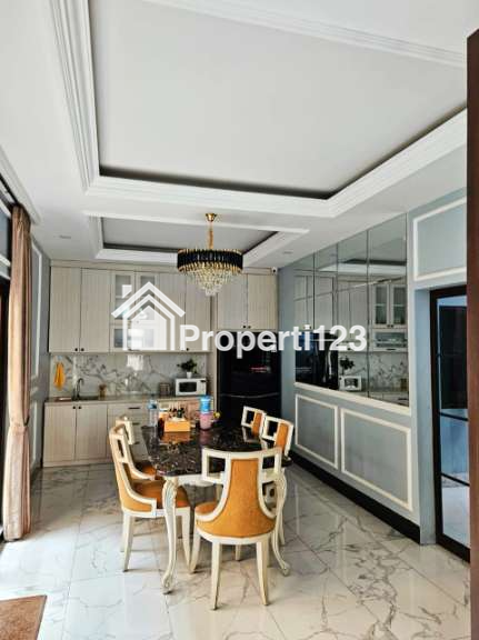 Rumah Dijual di Cipinang Jakarta Timur - 4