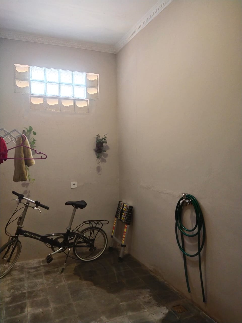 Dijual Cepat Rumah Siap Untuk Kos di Cirendeu,Tangerang Selatan - 8