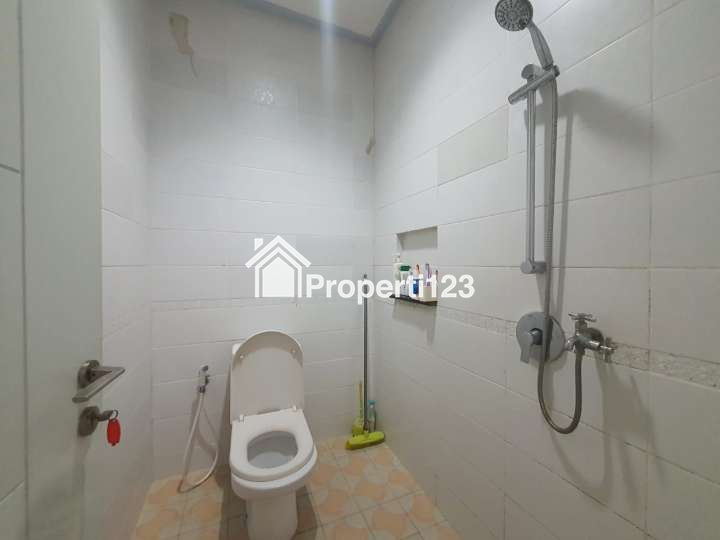 Rumah Hoek Cluster Victoria Garden Grand Galaxy City Bekasi - 12