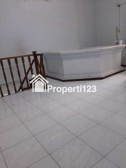 Rumah Siap Huni Lingkungan Asri Di Manukan Tengah Surabaya Barat - 14
