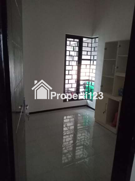 Rumah Siap Huni Lokasi Perumahan Pakal Residence Surabaya Barat - 9