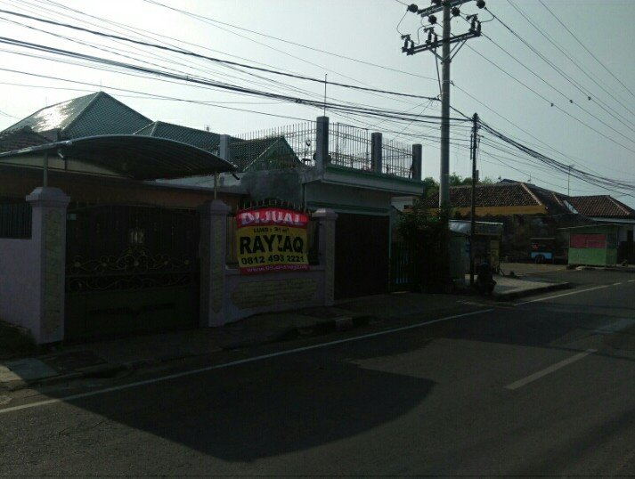 DIJUAL RUMAH DI TEPI JALAN PATIMURA PASURUAN KOTA, JATIM - 11