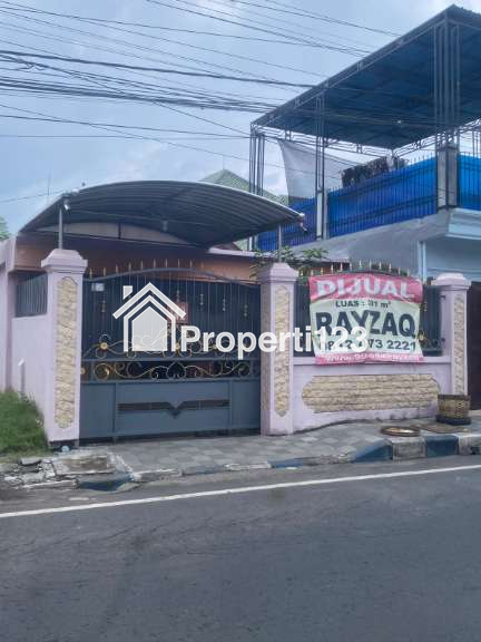 DIJUAL RUMAH DI TEPI JALAN PATIMURA PASURUAN KOTA, JATIM - 3