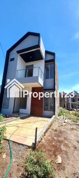 Rumah 2 Lantai Area Serpong Tangsel - 3