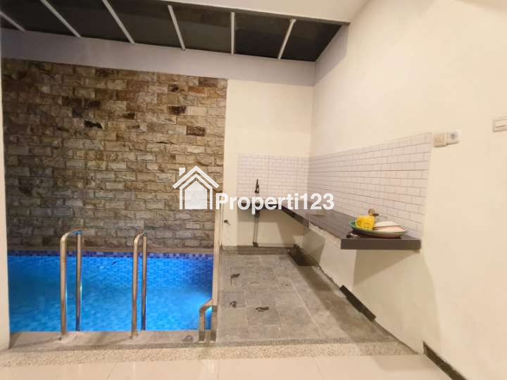 Villa Baru Private Pool Di Kota Batu Lokasi Oro Oro Ombo - 2
