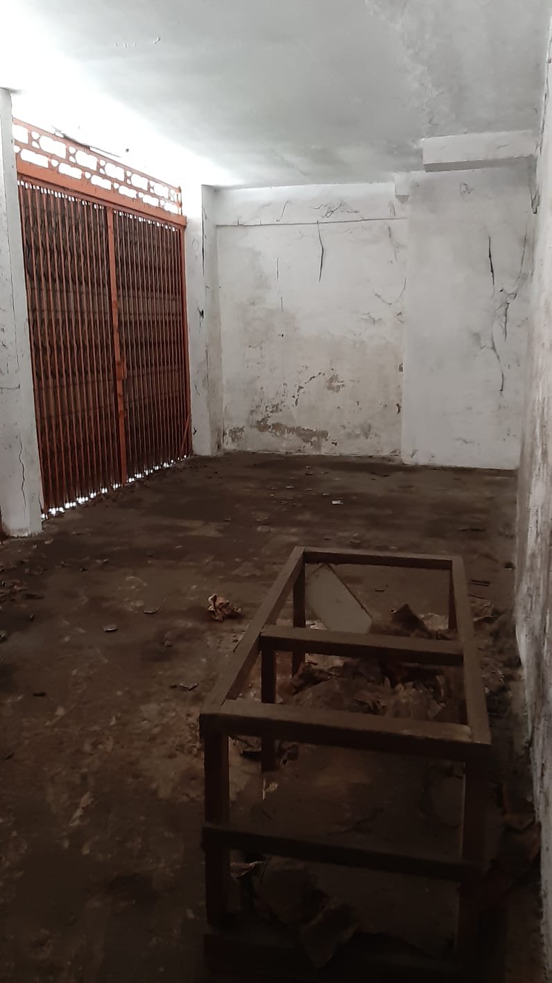DIJUAL MURAH RUMAH POJOK 2Lt DI TEPI JALAN RAYA SUKARNO HATTA PASURUAN KOTA, JATIM - 37