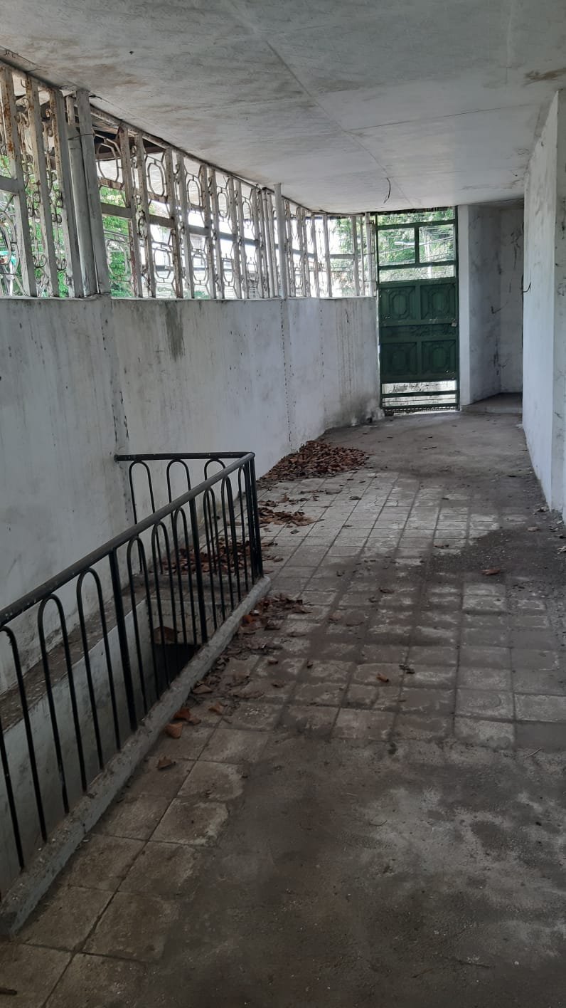 DIJUAL MURAH RUMAH POJOK 2Lt DI TEPI JALAN RAYA SUKARNO HATTA PASURUAN KOTA, JATIM - 33