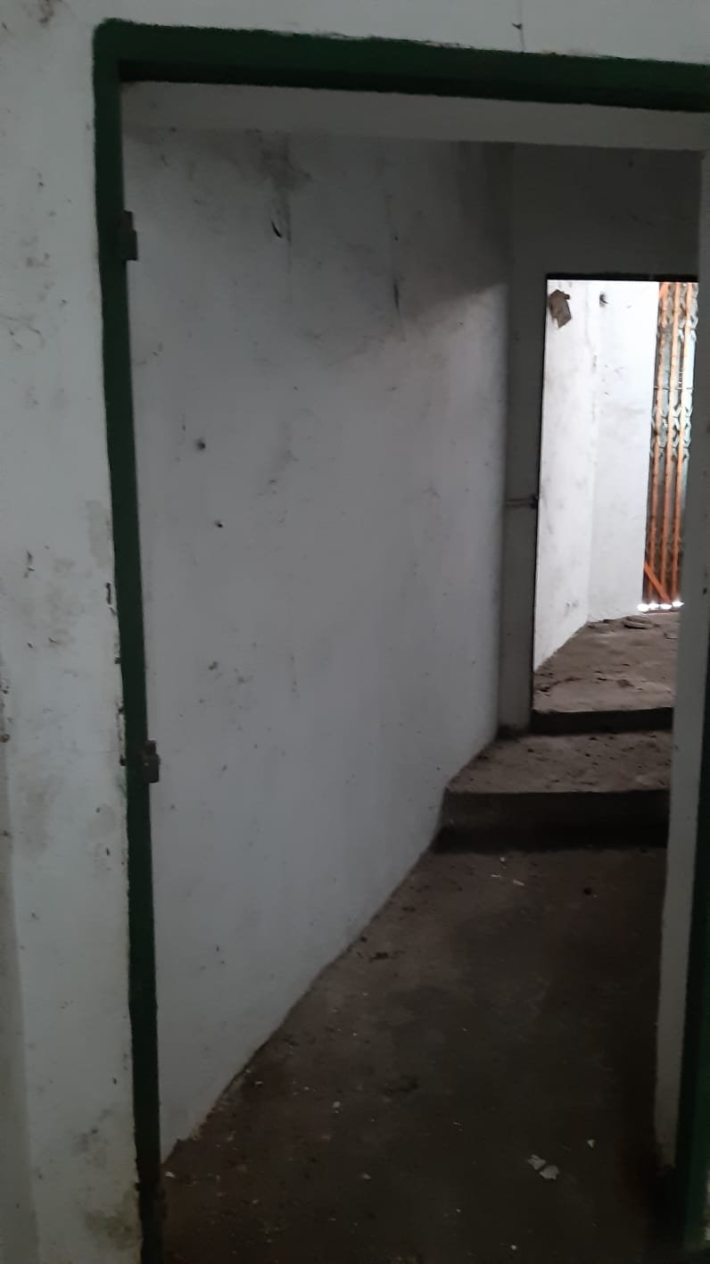 DIJUAL MURAH RUMAH POJOK 2Lt DI TEPI JALAN RAYA SUKARNO HATTA PASURUAN KOTA, JATIM - 39