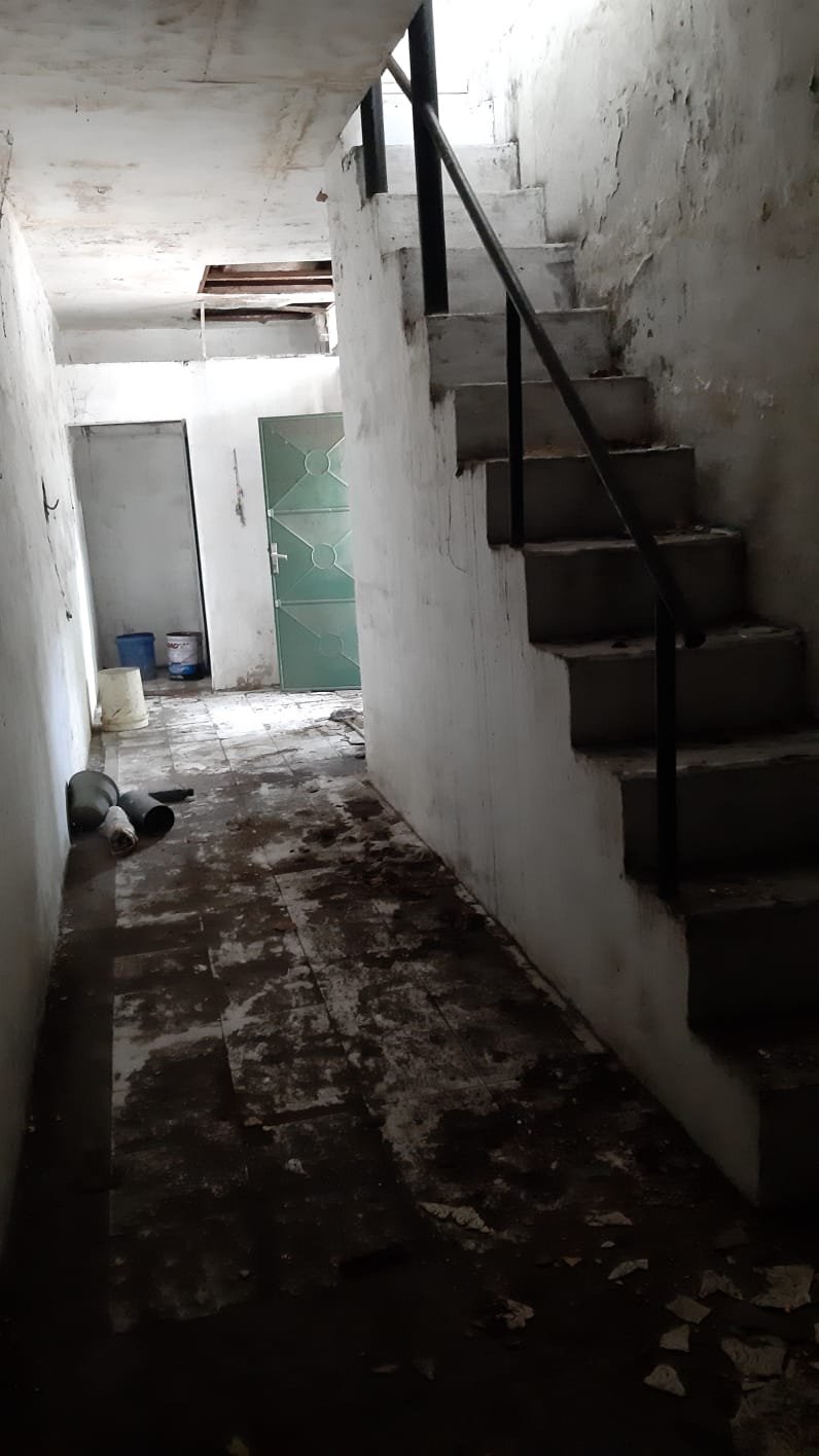 DIJUAL MURAH RUMAH POJOK 2Lt DI TEPI JALAN RAYA SUKARNO HATTA PASURUAN KOTA, JATIM - 41