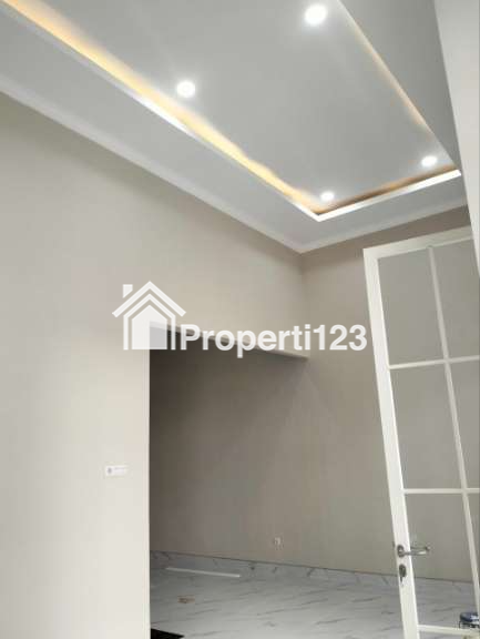 Rumah Baru Minimalis Modern 2 Lantai Lokasi Jemursari Surabaya - 2