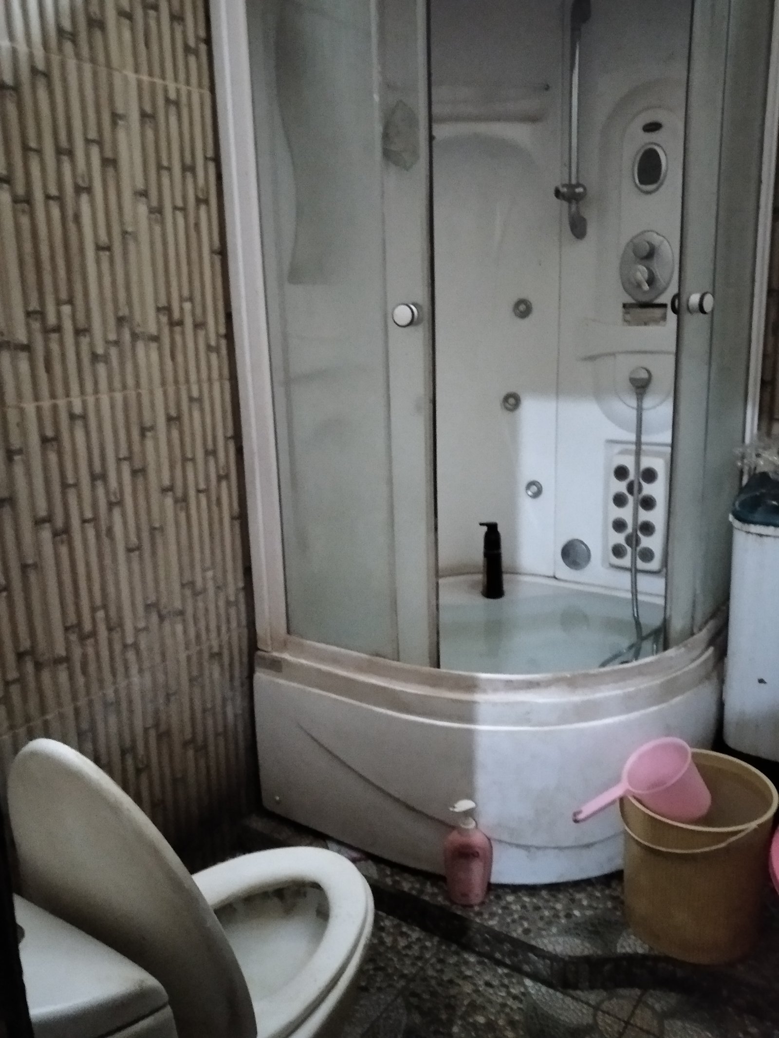 Dijual Rumah Luas Tanah 417 m2 Daerah Dinoyo Lokasi Sangat strategis - 9