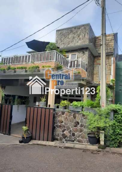 Jual Cepat Rumah Cantik Bebas Banjir View Pemandangan Alam Bukit Golf Cibubur - 1