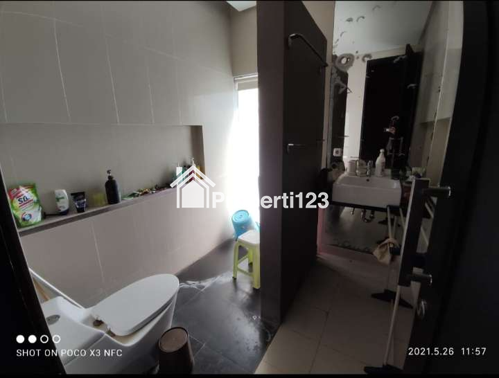 Perumahan Babatan Pantai 2 lantai Minimalis Modern Siap Huni - 5