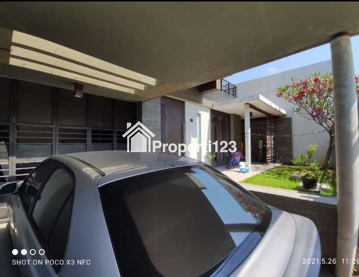 Perumahan Babatan Pantai 2 lantai Minimalis Modern Siap Huni - 8