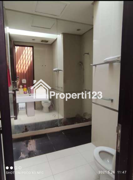 Perumahan Babatan Pantai 2 lantai Minimalis Modern Siap Huni - 11