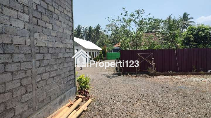 Disewakan gudang strategis 1000 m2 area Mengwi Badung Bali - 2