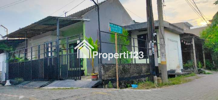 DIKONTRAKKAN RUMAH BANGETAYU GENUK PEDURUNGAN KOTA SEMARANG - 3