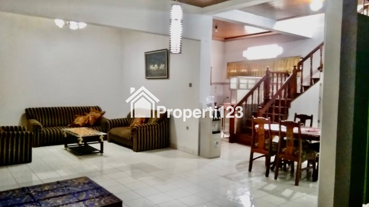 DISEWAKAN RUMAH 4 KAMAR DI Jl Tanjung, Kota Baru, BANDUNG - 2