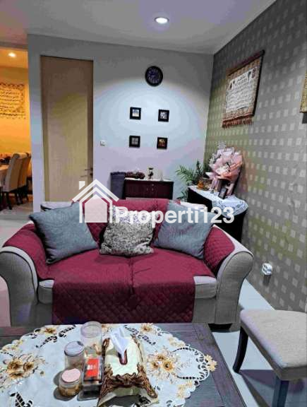 Rumah Baru Renov Semi Furnished Siap Huni di Royal Park Gunung Anyar Rungkut Surabaya - 5