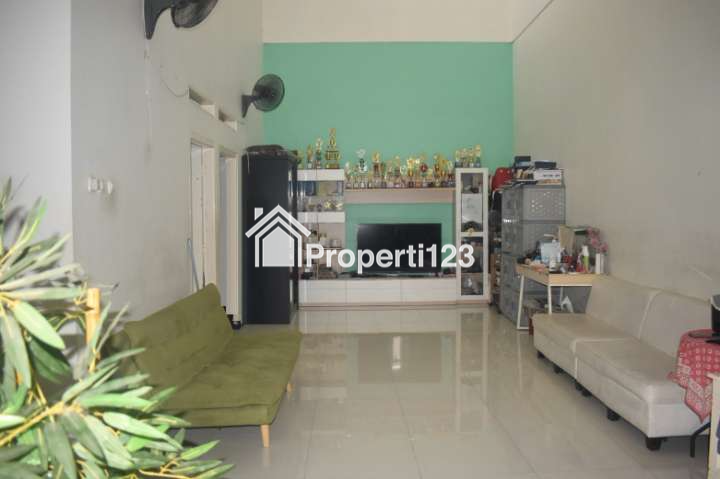 Rumah Hoek Komplek AL Jatimakmur Permai Pondok Gede Bekasi - 4