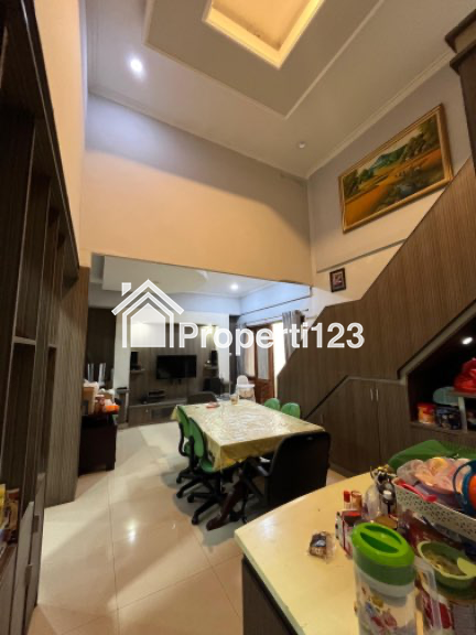 Rumah siap huni dekat MRT Blok A - 5