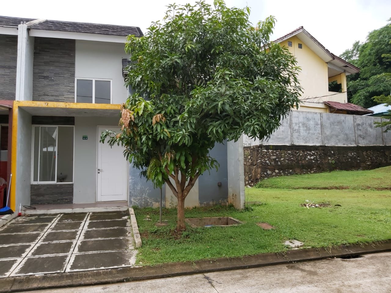 Dijual Cepat Rumah Murah Bisa KPR di Serpong Garden 2,Cisauk , Tangerang Banten - 3