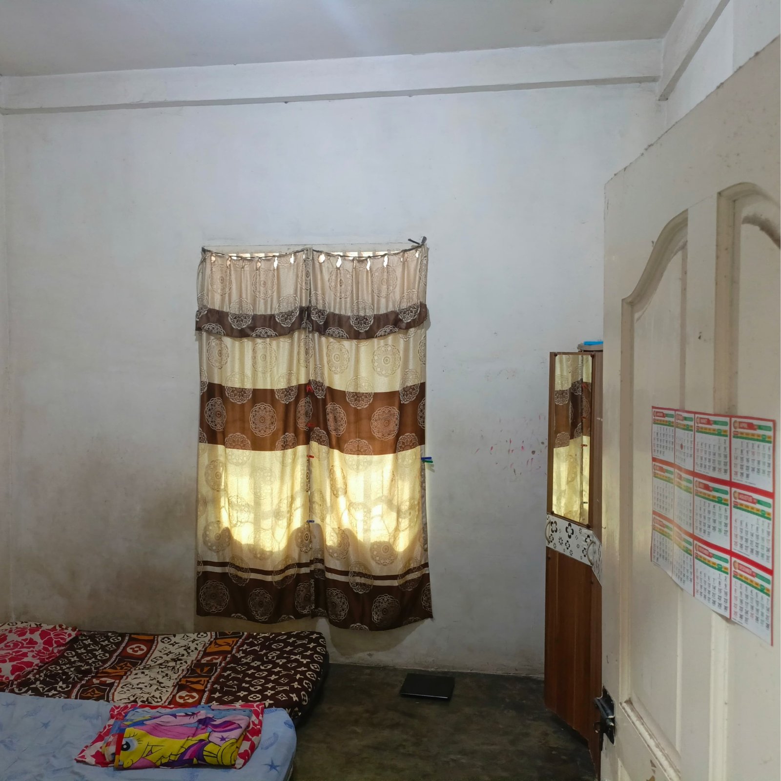 RUMAH 2 LANTAI 4 KT 2KM - 9